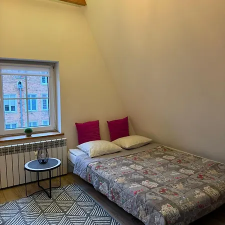 Apartament Na Poddaszu *